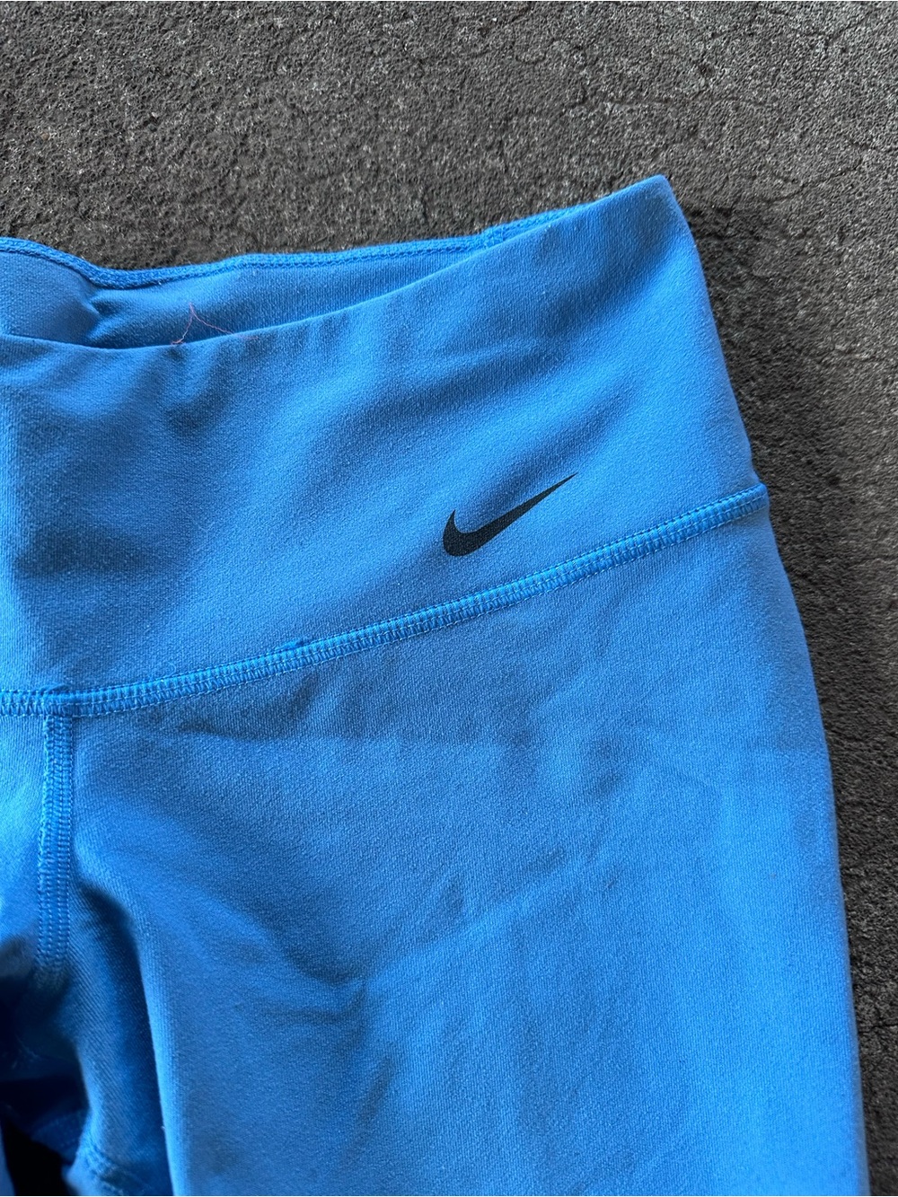 Nike Dri Fit Legend Blue Crop Capri Tights - Picture 5 of 6
